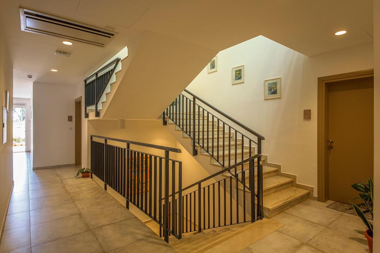 Hotel Manora Nerezine Εξωτερικό φωτογραφία