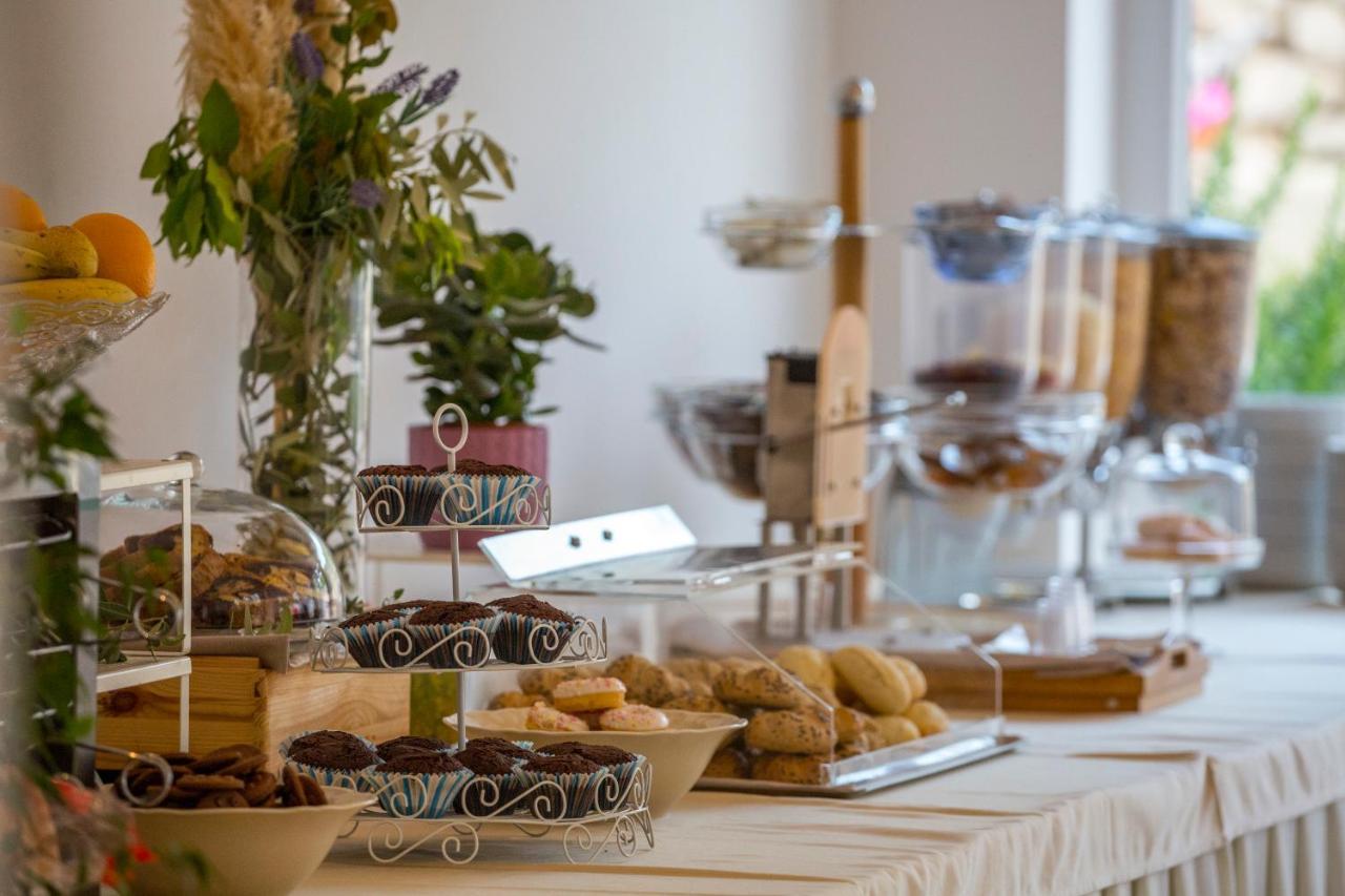Hotel Manora Nerezine Εξωτερικό φωτογραφία