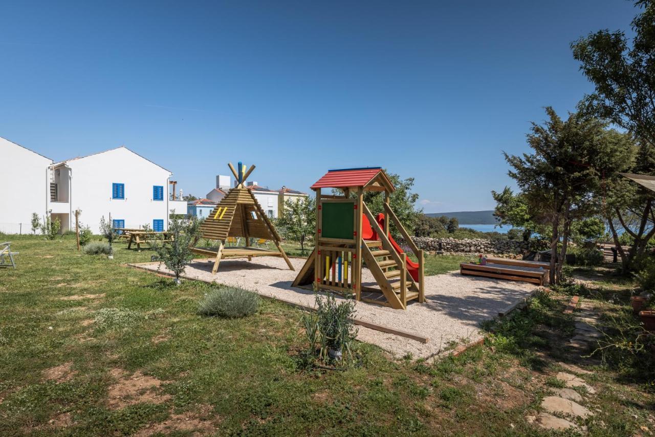 Hotel Manora Nerezine Εξωτερικό φωτογραφία