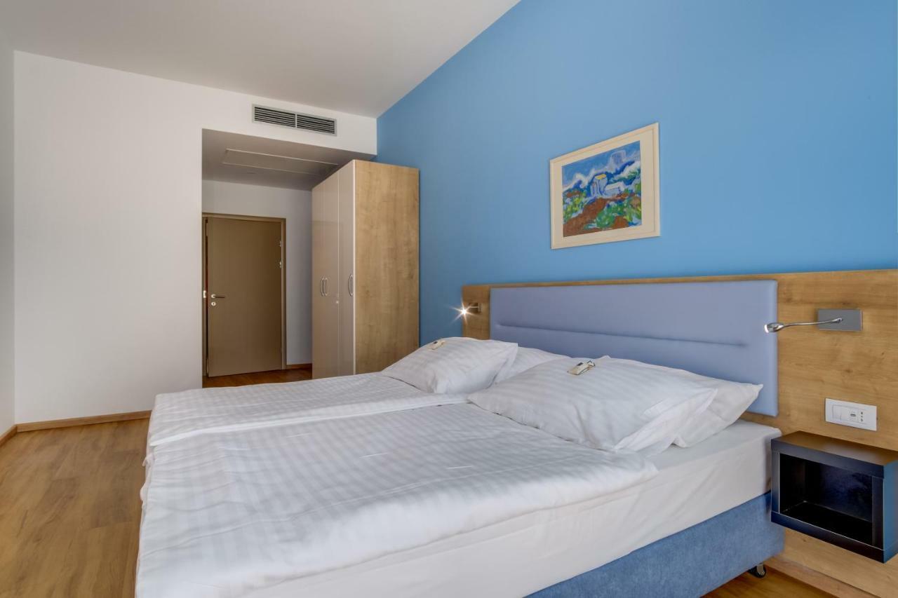 Hotel Manora Nerezine Εξωτερικό φωτογραφία